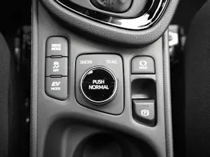 Toyota Yaris Cross 1.5 HSD Trend AWD-i