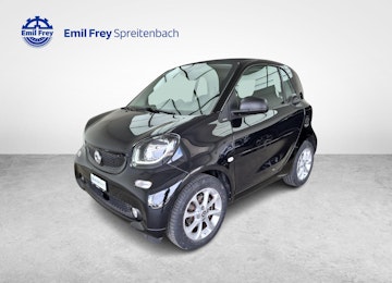 immagine del veicolo SMART Fortwo Coupé EQ Passion / ab 3,99% Leasing bei Abschluss einer Protect Autoversicherung immagine del veicolo SMART Fortwo Coupé EQ Passion / ab 3,99% Leasing bei Abschluss einer Protect Autoversicherung