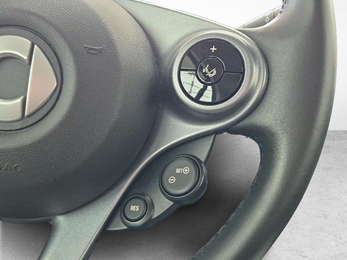 Fahrzeugbild SMART FORTWO