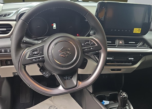 Vehicle image 12 Vehicle image 12