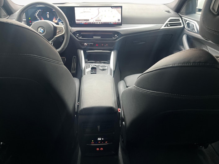 Vehicle image BMW 4 SERIES