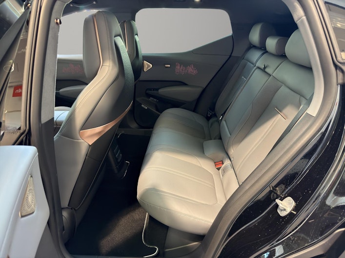 Vehicle image ZEEKR 7X