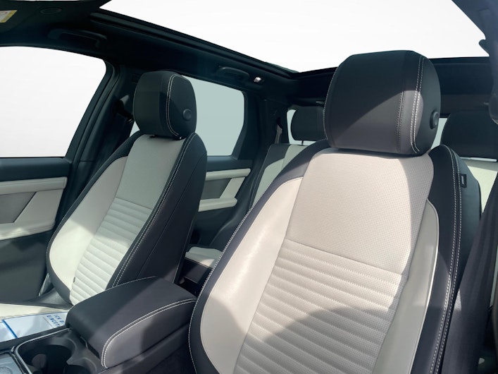 immagine del veicolo LAND ROVER DISCOVERY SPORT