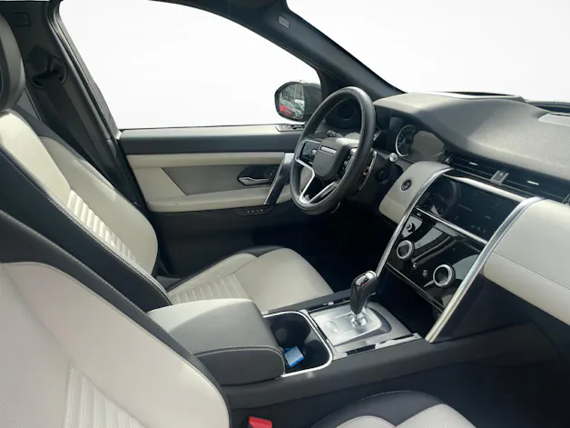 Land Rover Discovery Sport 1.5 T 300e SE | Anhängerkupplung | Panoramadach