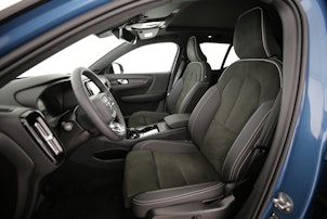 Vehicle image VOLVO XC40 E80 Twin Ultimate AWD