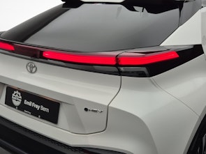 Vehicle image TOYOTA C-HR 1.8 HEV Swiss Edition