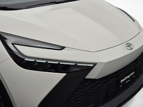 Vehicle image TOYOTA C-HR 1.8 HEV Swiss Edition