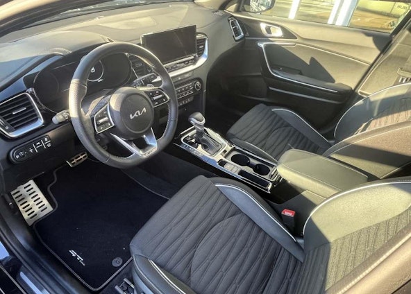 Vehicle image 2 Vehicle image 2