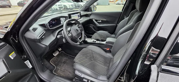 Peugeot 2008 1.2 PureTech 130 GT
