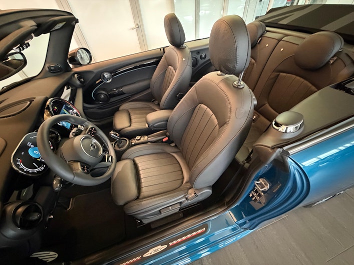 Vehicle image MINI MINI