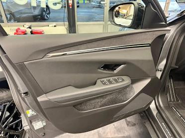 MITSUBISHI ECLIPSE CROSS 10