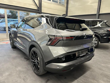 MITSUBISHI ECLIPSE CROSS 3