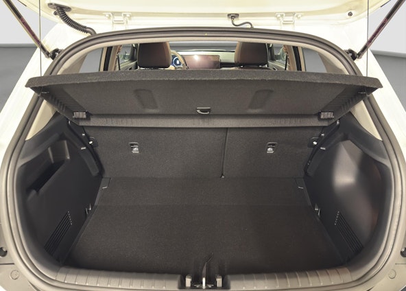 Vehicle image 15 Vehicle image 15