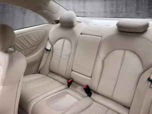 Mercedes-Benz CLK 350 Elégance 7G-Tronic
