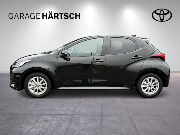 Toyota Yaris 1.5 VVT-i HSD Trend