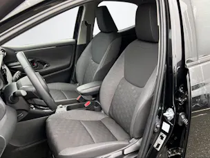 Toyota Yaris 1.5 VVT-i HSD Trend