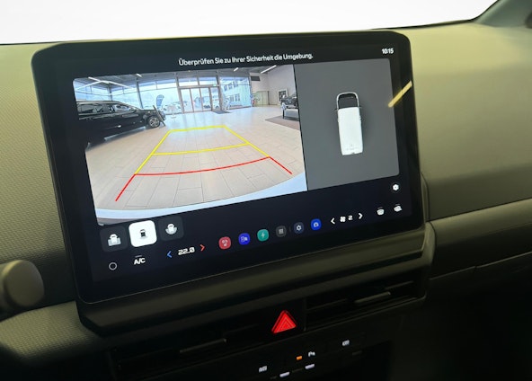 Vehicle image 12 Vehicle image 12