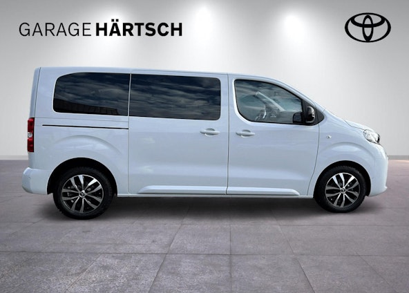 Vehicle image 7 Vehicle image 7