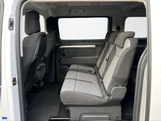 Vehicle image 10 Vehicle image 10