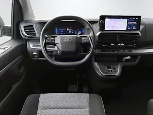 Toyota PROACE Verso L1 2.0 D Trend