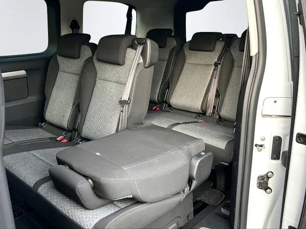 Toyota PROACE Verso L1 2.0 D Trend