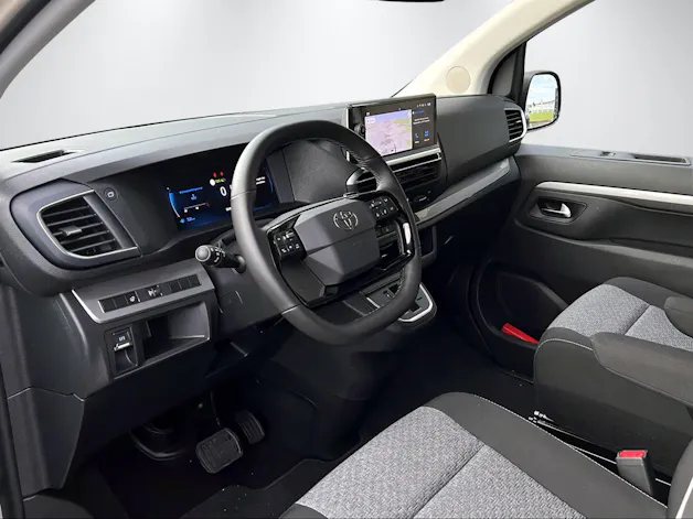Toyota PROACE Verso L1 2.0 D Trend