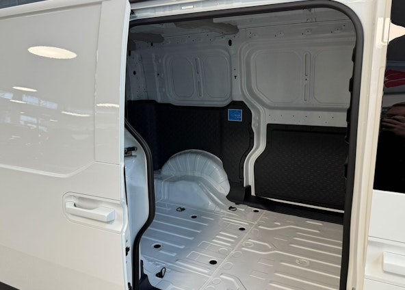 immagine del veicolo 10 immagine del veicolo 10