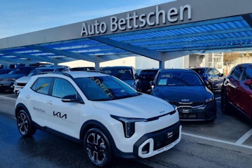 Vehicle placeholder image Vehicle placeholder image