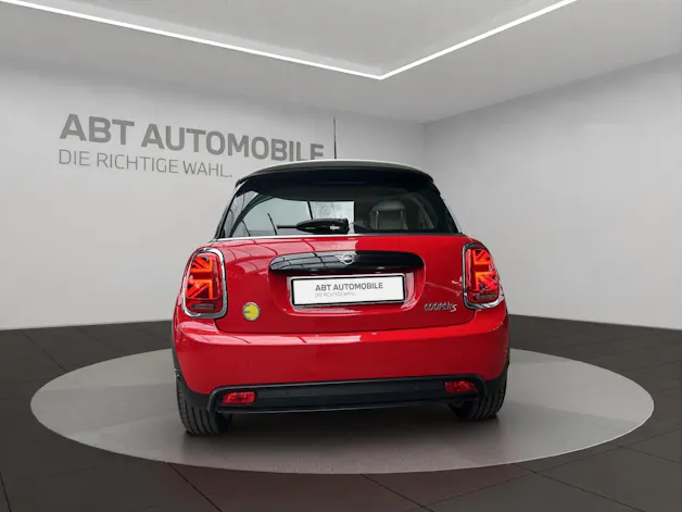 MINI F56 Cooper SE