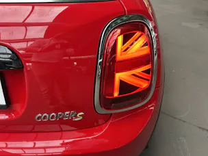 MINI F56 Cooper SE