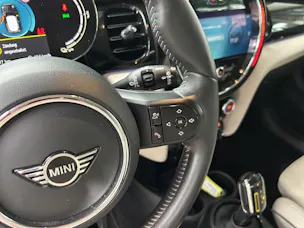 MINI F56 Cooper SE