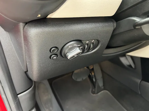 MINI F56 Cooper SE
