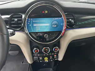 MINI F56 Cooper SE