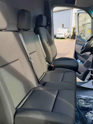 Mercedes-Benz Sprinter 317 CDI PRO CH L 4x2