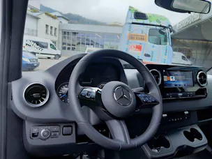 Mercedes-Benz eSprinter 420 PRO CH S 4x2 - Kipper
