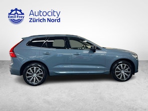 Vehicle image VOLVO XC60 2.0 T6 TE Ultimate Dark eAWD