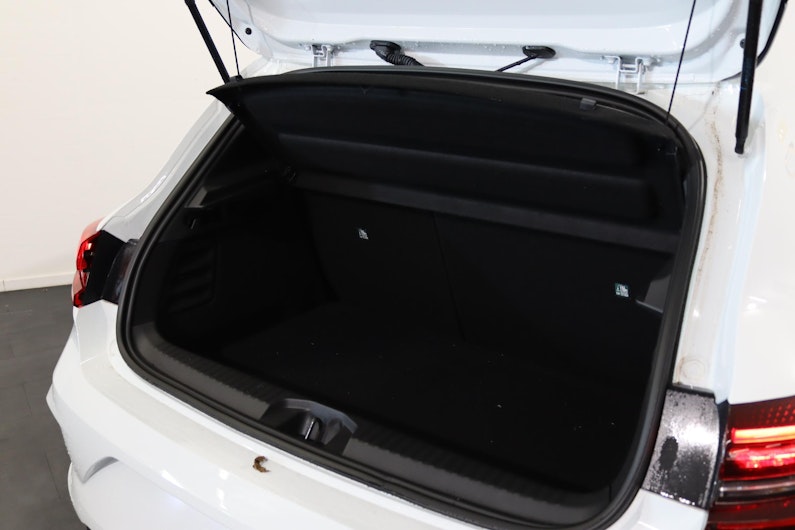 Vehicle image MITSUBISHI COLT