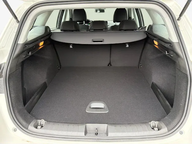 Fiat Tipo SW 1.5 Hybrid Swiss Cross
