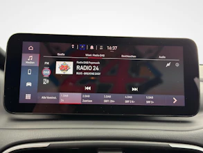 https://vehicle.imgix.net/4141726/9ec1ca17-1bd4-4416-a885-5ae01a611444.jpg