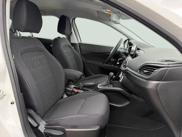 Fiat Tipo SW 1.5 Hybrid Swiss Cross