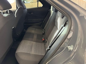 image du véhicule TOYOTA C-HR 2.0 PHEV Swiss Edition