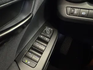 Toyota C-HR 2.0 PHEV Swiss Edition