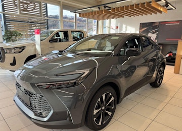 image du véhicule TOYOTA C-HR 2.0 PHEV Swiss Edition image du véhicule TOYOTA C-HR 2.0 PHEV Swiss Edition