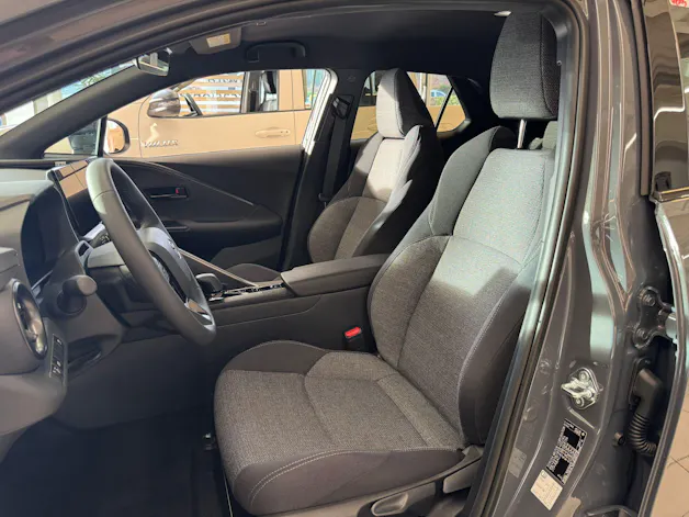 Toyota C-HR 2.0 PHEV Swiss Edition