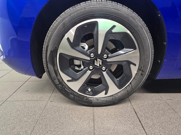 Vehicle image SUZUKI SWIFT