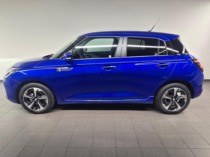 Vehicle image SUZUKI SWIFT