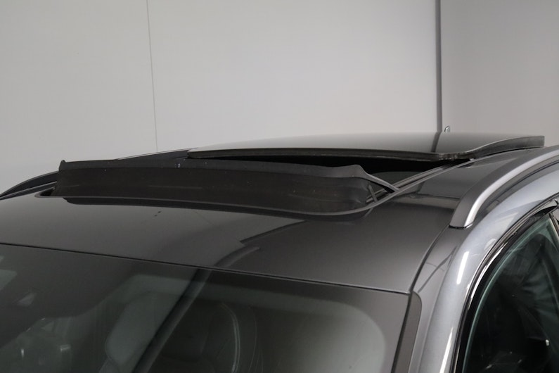 Vehicle image AUDI Q5