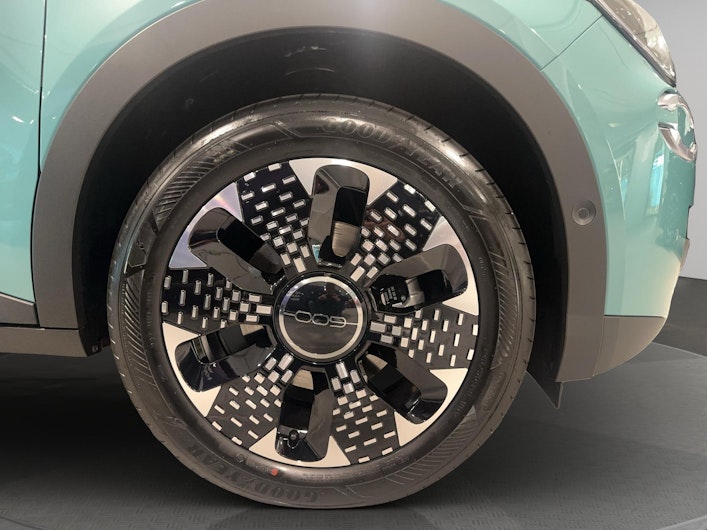 Vehicle image FIAT 600