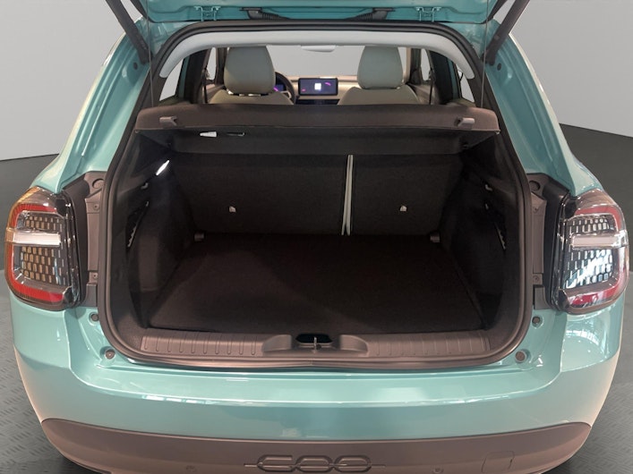 Vehicle image FIAT 600