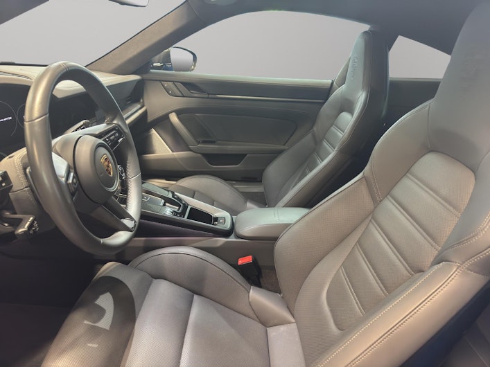 Vehicle image PORSCHE 911